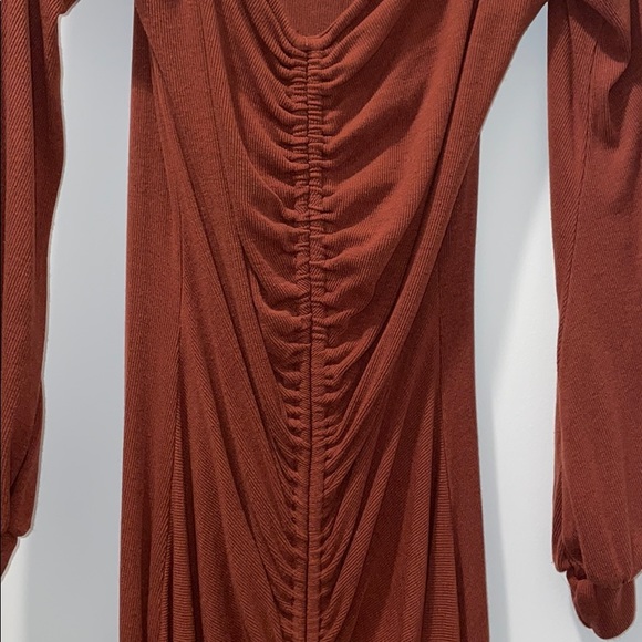 Brown Ruched Shein Dress - Picture 6 of 6